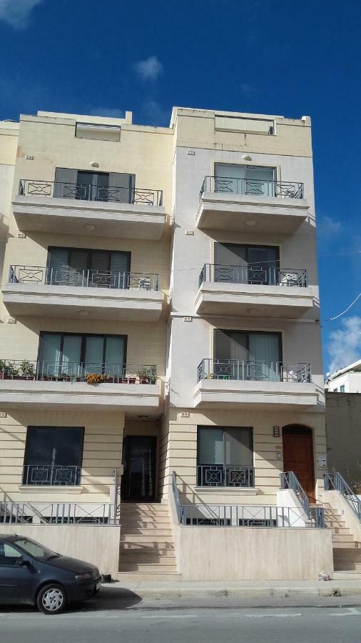 Ullswater No. 9 Apartment Marsaskala Bagian luar foto